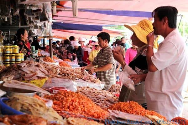 Gian hàng hải sản khô